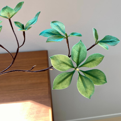 クレイフラワー☆樹脂粘土細工☆ ドウダンツツジ 花器付き