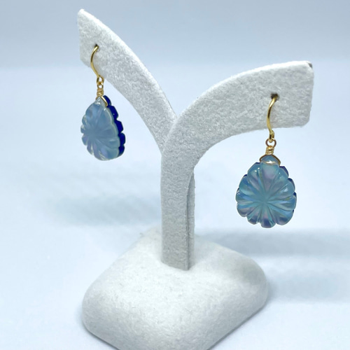 ラピスラズリ マザーオブパール トリプレット ペアシェイプ ピアス