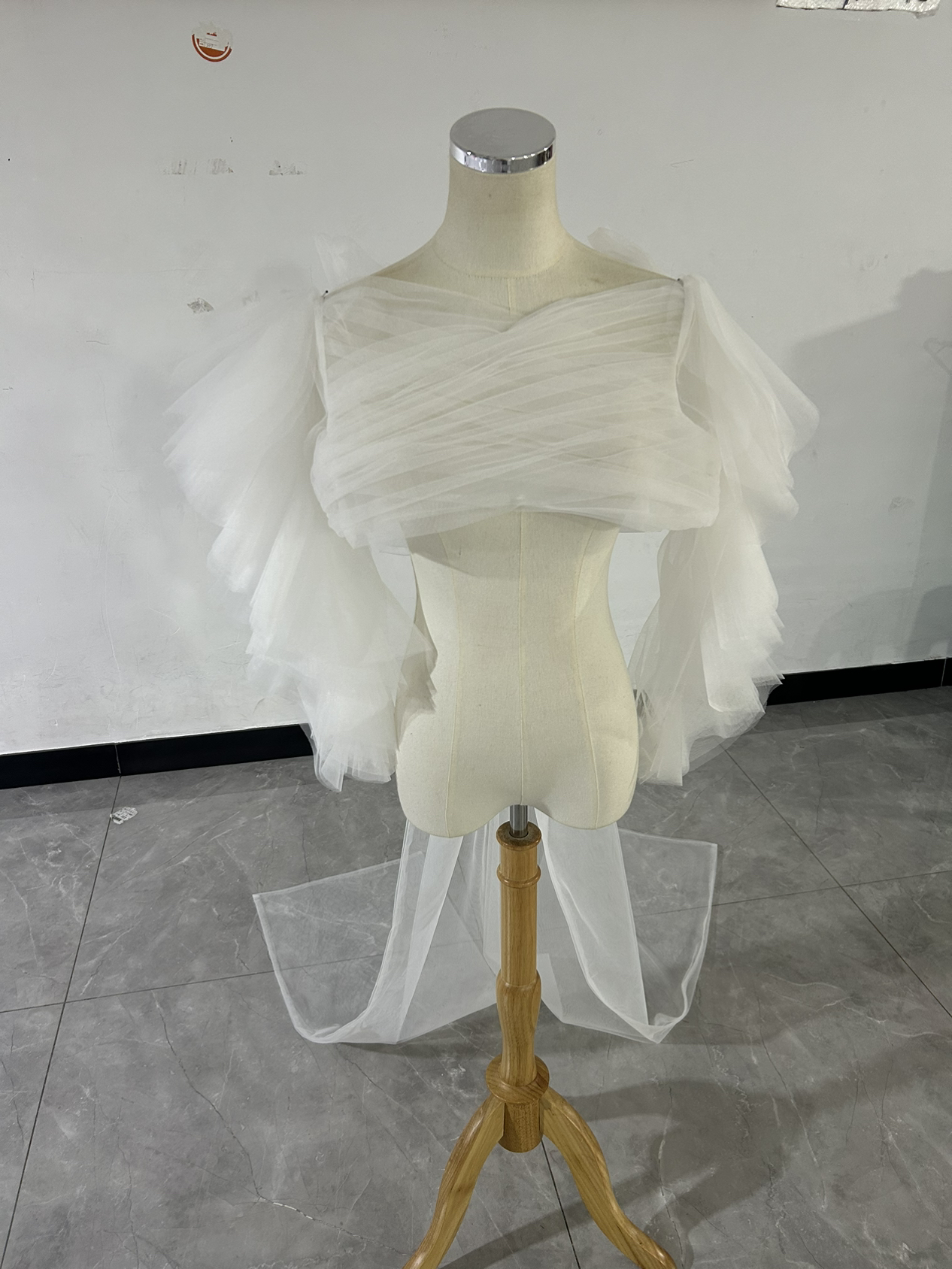 人気上昇！ホワイト トップス ソフトチュール フランス風 可愛い 結婚式