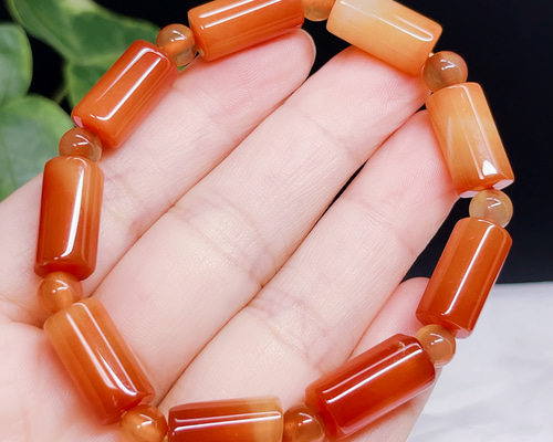 ❈②ゴビ瑪瑙(オレンジ)オーバル型ブレスレット ❈②ゴビ瑪瑙(オレンジ)オーバル型ブレスレット