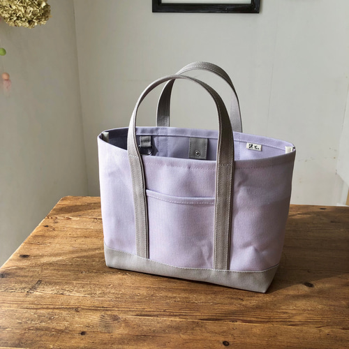 ８号帆布トートバッグ(M)グレー×アイボリー　まるっこ 丸底プランプトート ダークグレー / 8号帆布 | aoya bags