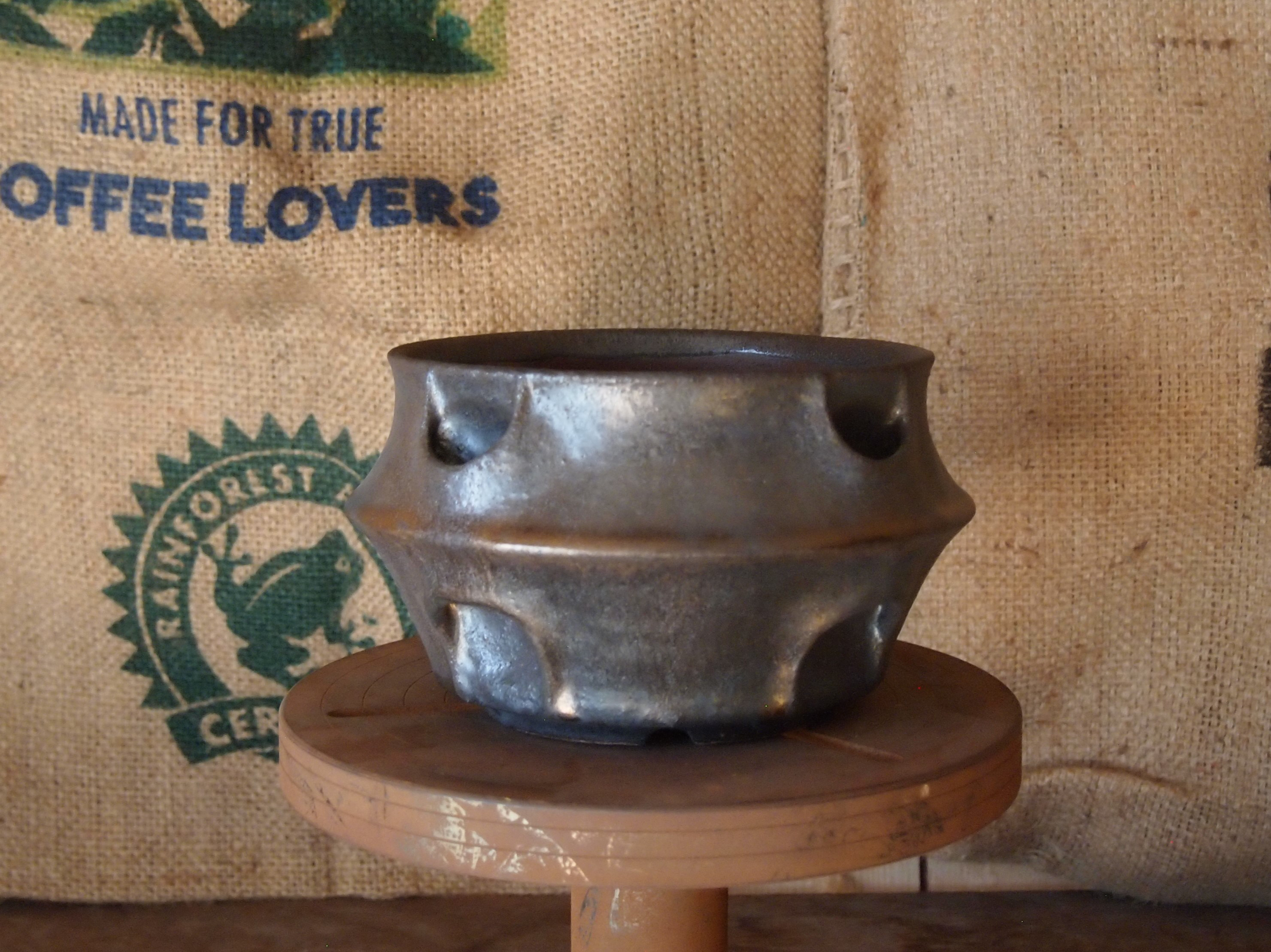 Φ14.8cm×h9.8㎝ 金属釉 UFO形植木鉢　③