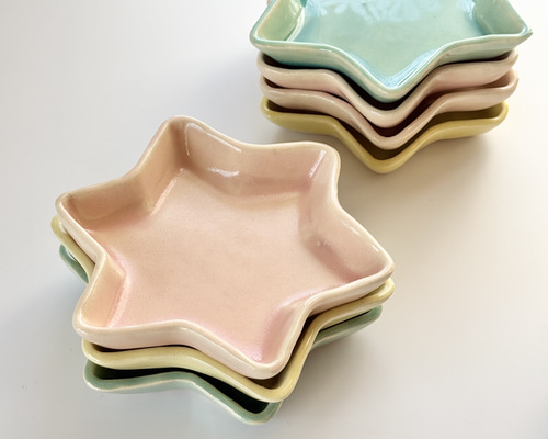 六角星のお皿(s) 選べる3色 パーティー 皿 星 プレゼント ピンク 黄色