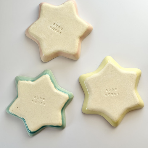 六角星のお皿(s) 選べる3色 パーティー 皿 星 プレゼント ピンク 黄色