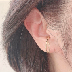 ❤️お得セット❤️ 2way♪ イヤーカフ & カフチャーム　　　ゴールド  べっ甲フープ　両耳用♪ 4枚目の画像