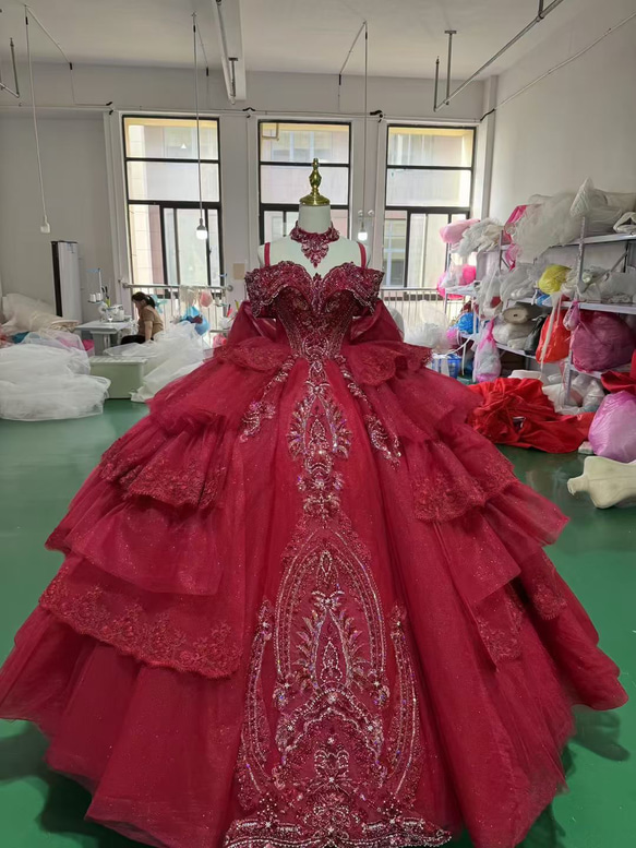 【ADEAM】フレア袖ドレス　赤 楽天市場】カラードレス 赤 プリンセスラインドレス ロングドレス 長袖