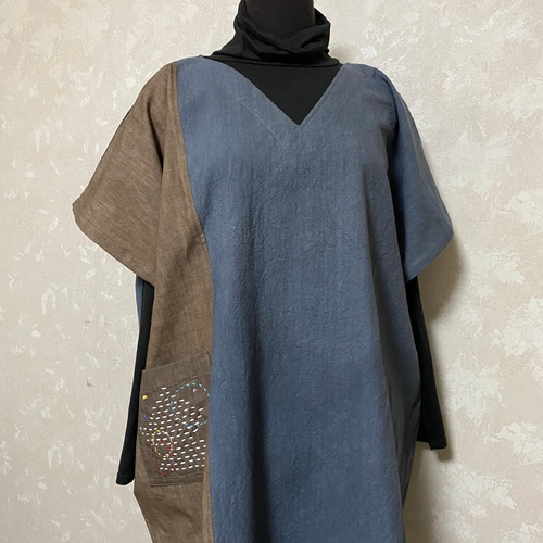 218.黒染めと柿渋染めのチュニック(襟はVネックとラウンド)刺し子、型