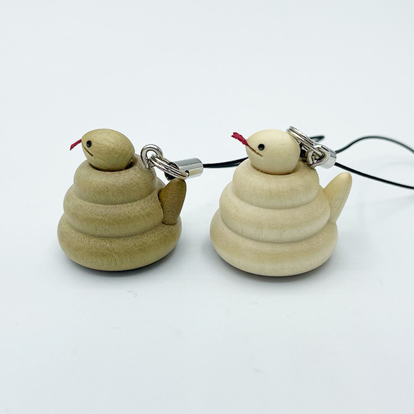 干支 巳 まる~い 木製ストラップ 蛇【白へび、緑へび】干支 9枚目の画像