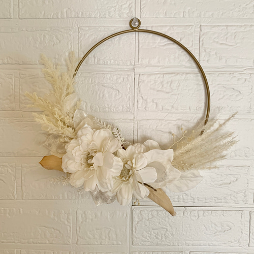 ゴールドアイアン 2way白とゴールドのハーフムーンリース