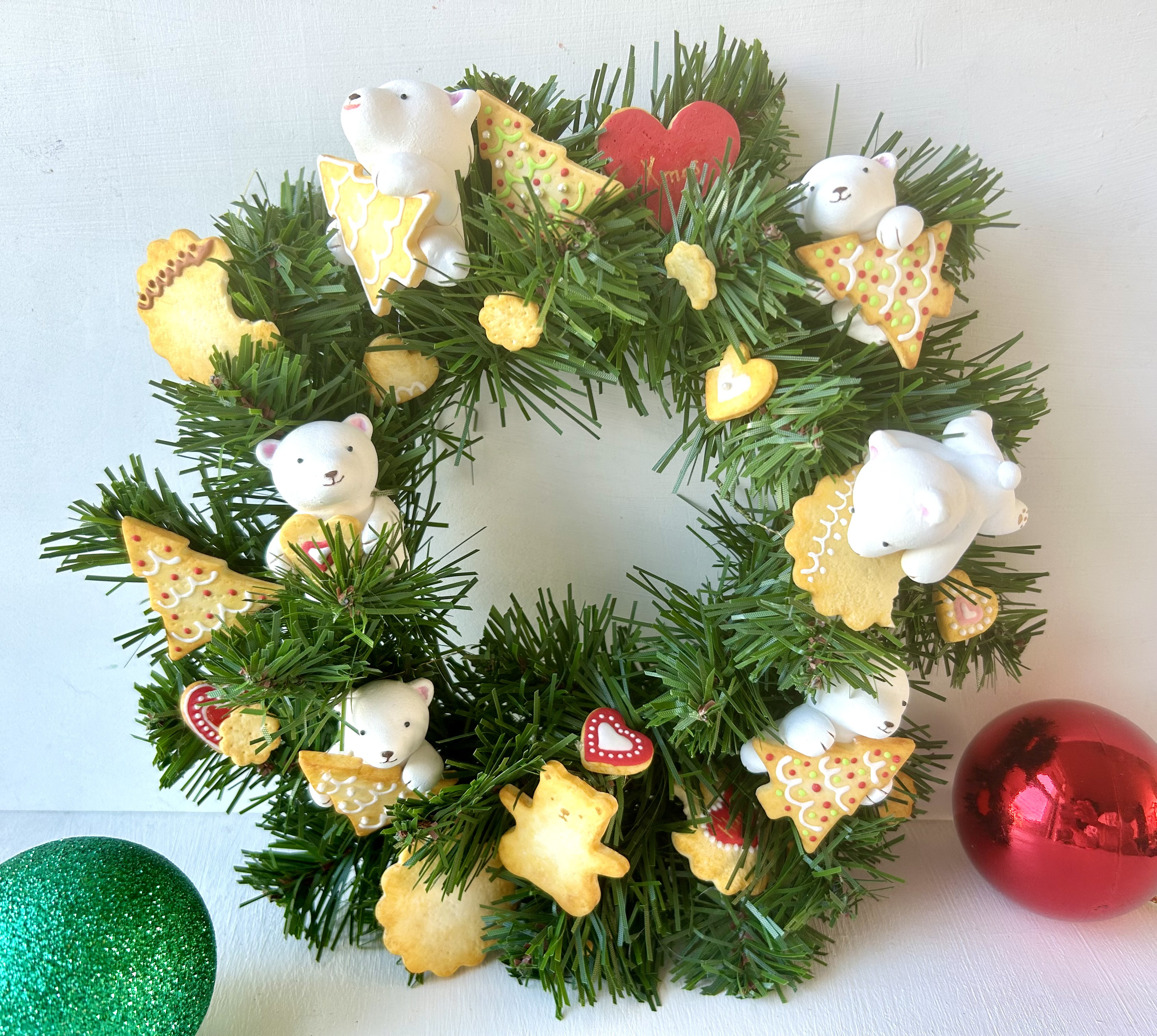 クッキー大好きシロクマさんクリスマスリース