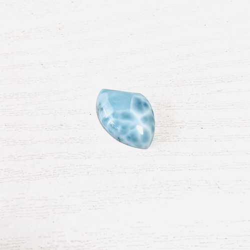 ラリマーのルースタンブル 天然石 虹色の星 通販 18476901｜Creema