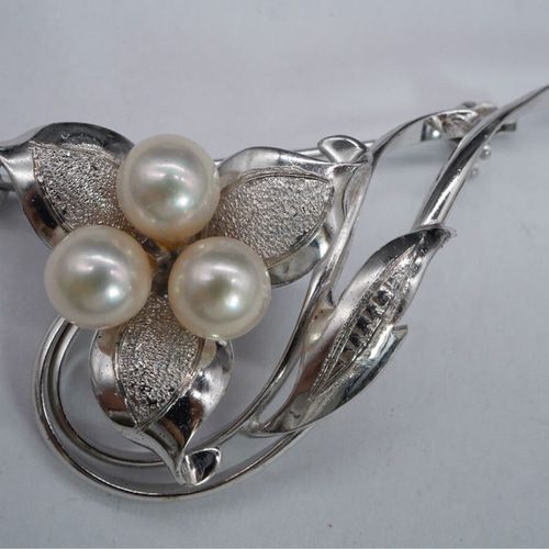 アコヤ本真珠ブローチ 強テリ上質花珠級約6.5-6.7mm日本産あこや×3pcs