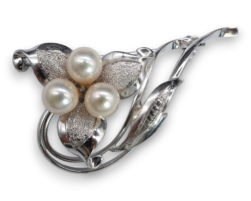 アコヤ本真珠ブローチ 強テリ上質花珠級約6.5-6.7mm日本産あこや×3pcs