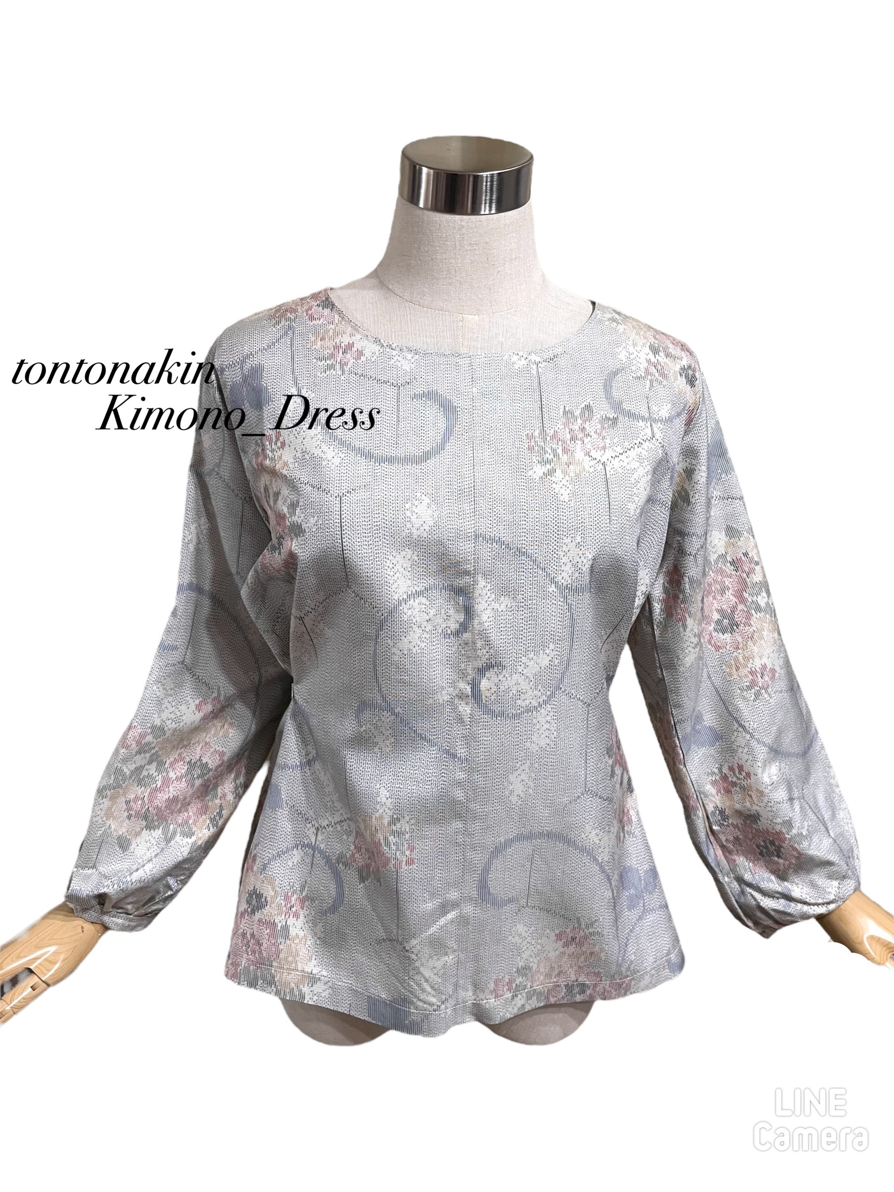 送料無料 着物 リメイク 大島紬 ゆったりパフスリーブ ブラウス フリー ハンドメイド