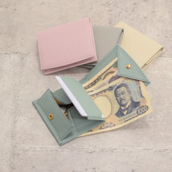 オーダー品　コンパクト財布 ワンアクションで全てにアクセス ボックス小銭入れを備えたコンパクト