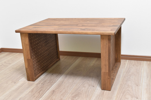 『Creema限定』ローテーブル　大　有孔ボード脚タイプ 1枚目の画像