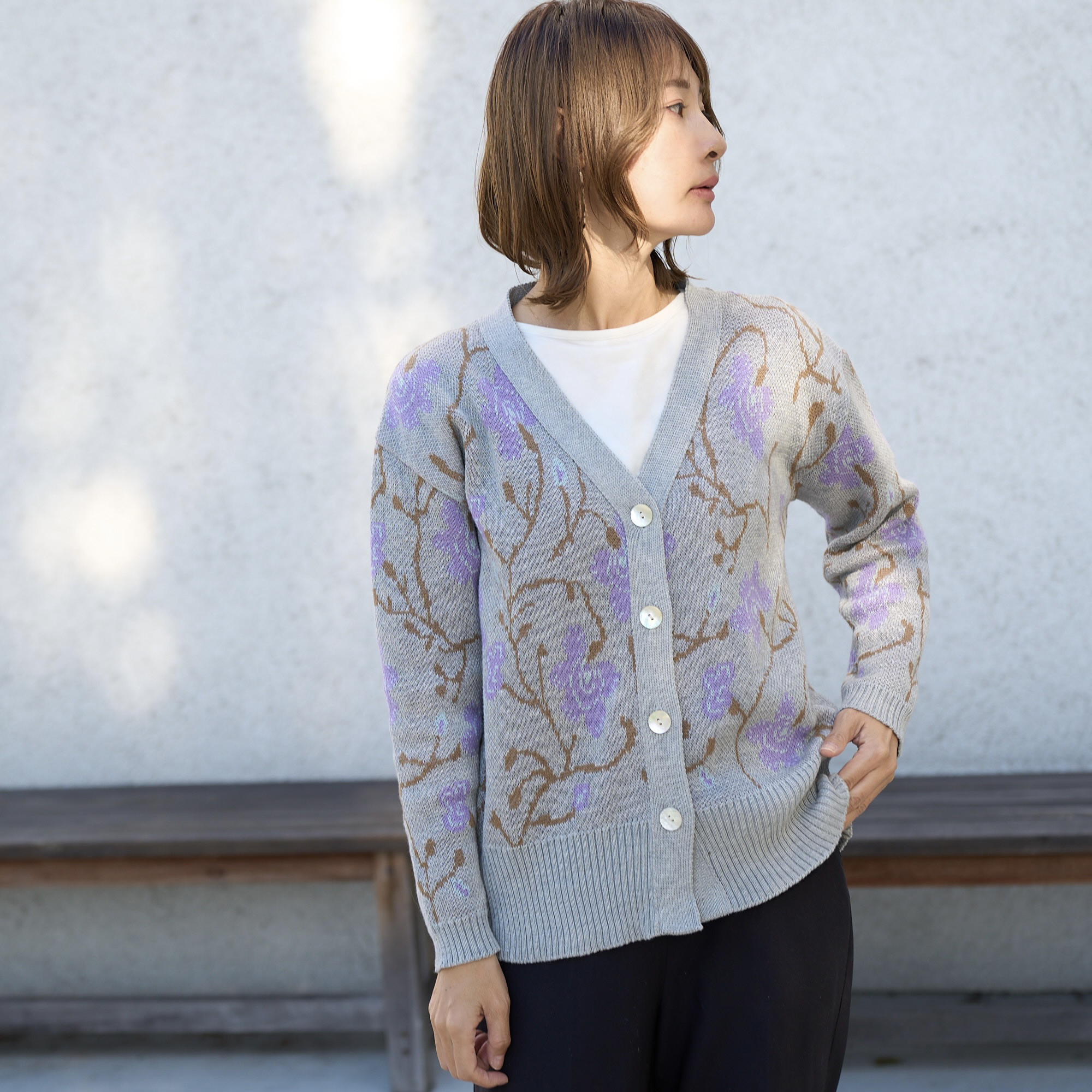 ﾓﾘﾉｶﾞｯｺｳ 洗える強度コットンカーディガン (花柄グレー) オフィスカーディガン｜mg-nt07-hg