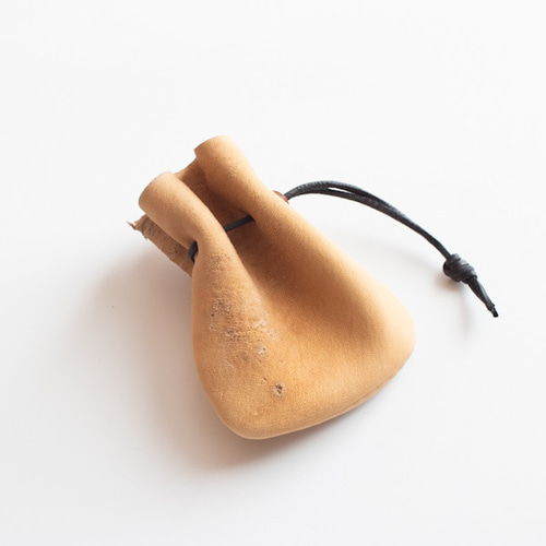 巾着　牛革 牛革巾着 巾着袋 yoki 通販 18477947｜Creema(クリーマ)