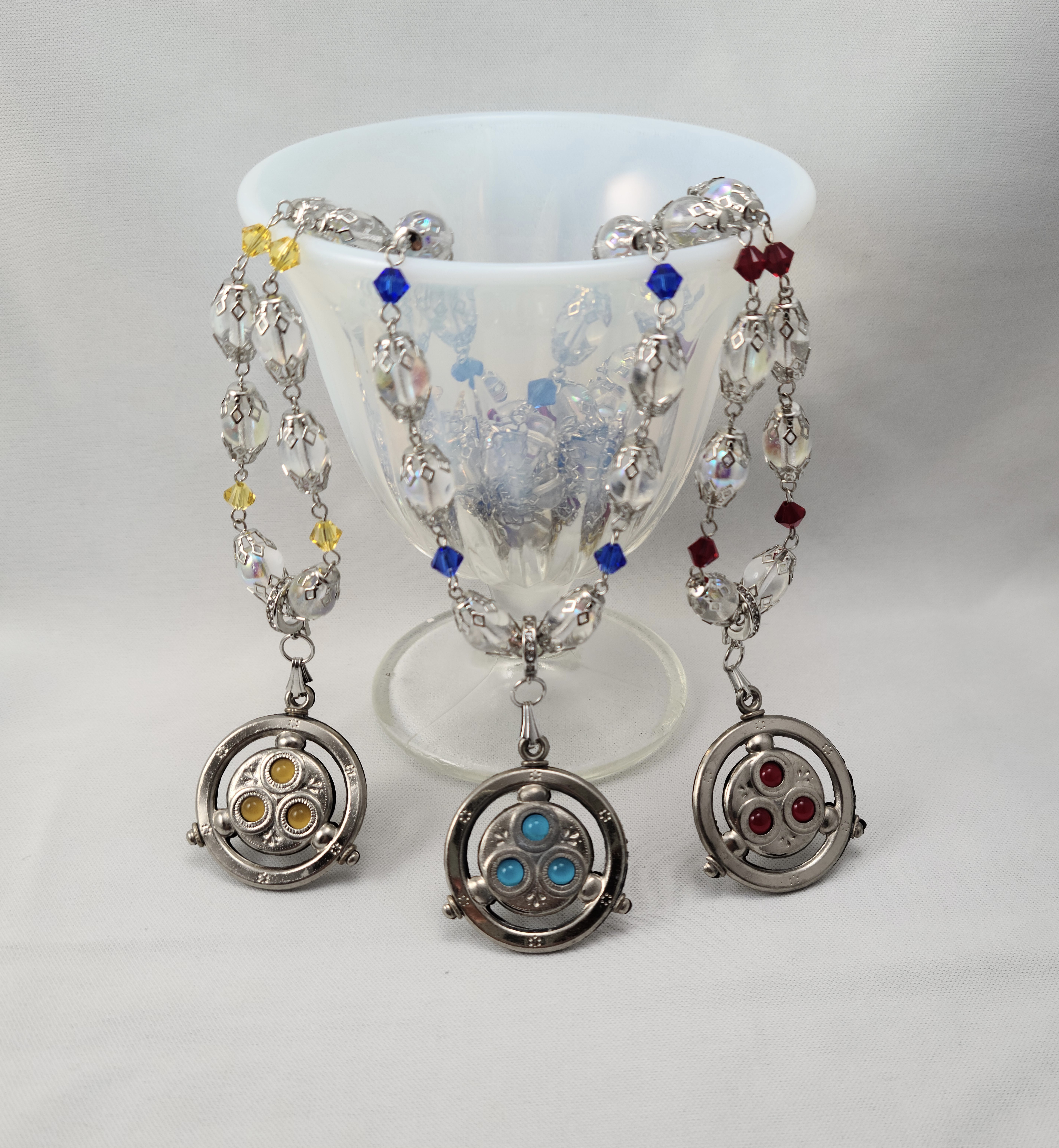 アンティークペンダントトップのネックレス(取り外し可能)