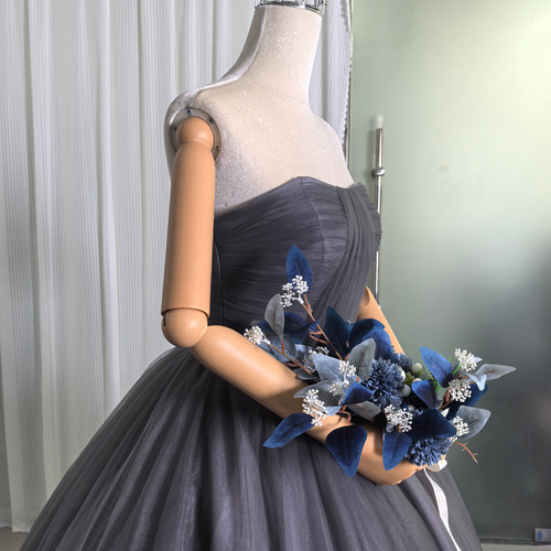 送料無料！カラードレス ベアトップ グレー ベルト 大人っぽい  