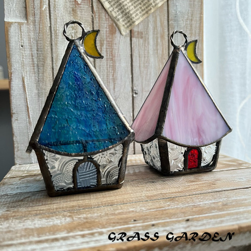 家のモチーフのステンドグラスキャンドルホルダー スタンドライト