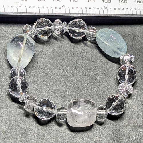 ⭐︎【天然】アクアマリン バングル 57.6mm うすかっ