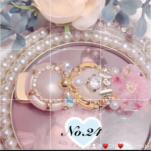 No.20～24ドライフラワー入りレジンフラワーとアンティークボタンへア 