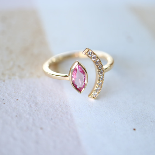 サファイアとメレダイアのリング