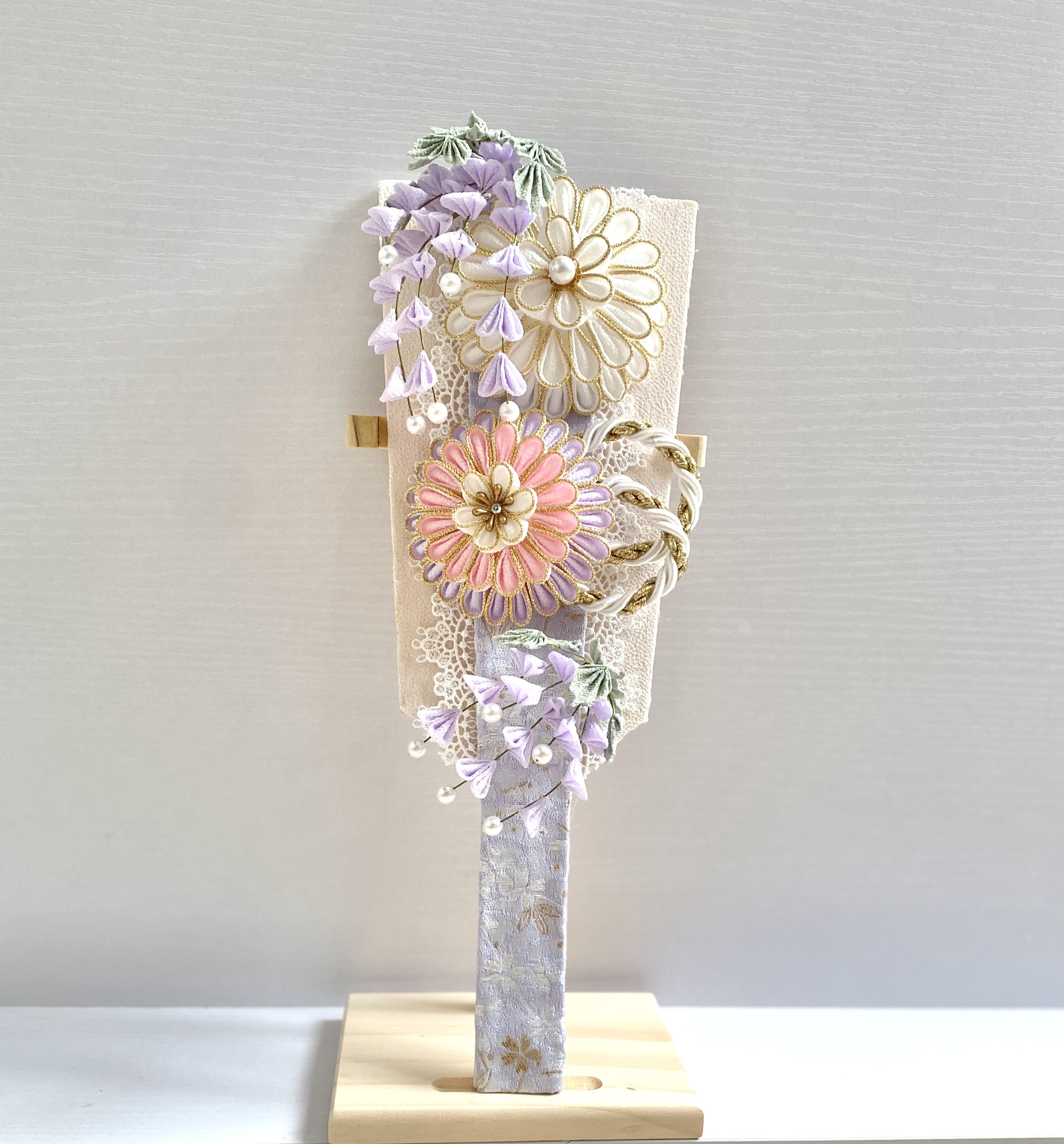 つまみ細工 藤の花 羽子板