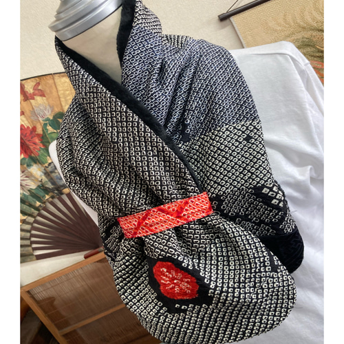総絞り(黒)色々マフラー(ファー付き) 着物リメイク マフラー 着物