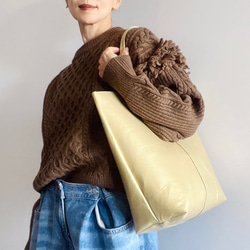 OTONA eco-bag VMサイズ プラチナゴールド　本革製  トートバッグ 1枚目の画像