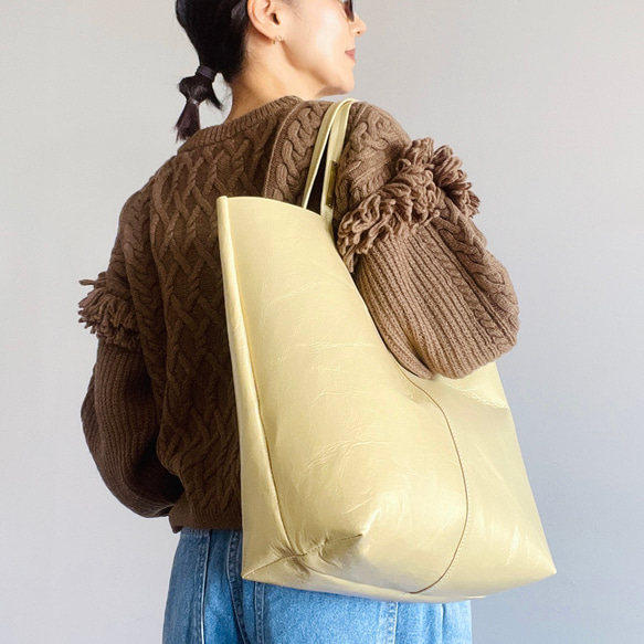 OTONA eco-bag VMサイズ プラチナゴールド　本革製  トートバッグ 6枚目の画像