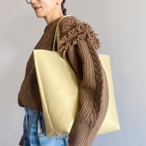 OTONA eco-bag VMサイズ プラチナゴールド　本革製  トートバッグ 7枚目の画像