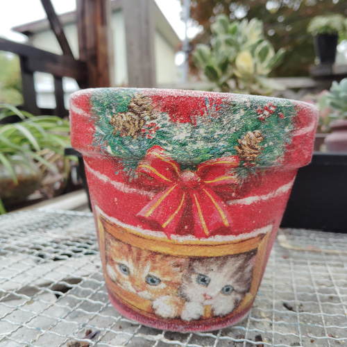 セール(⁠ ⁠ꈍ⁠ᴗ⁠ꈍ⁠) 可愛いにゃんこ リメイク鉢4号 寄せ植え 飾り