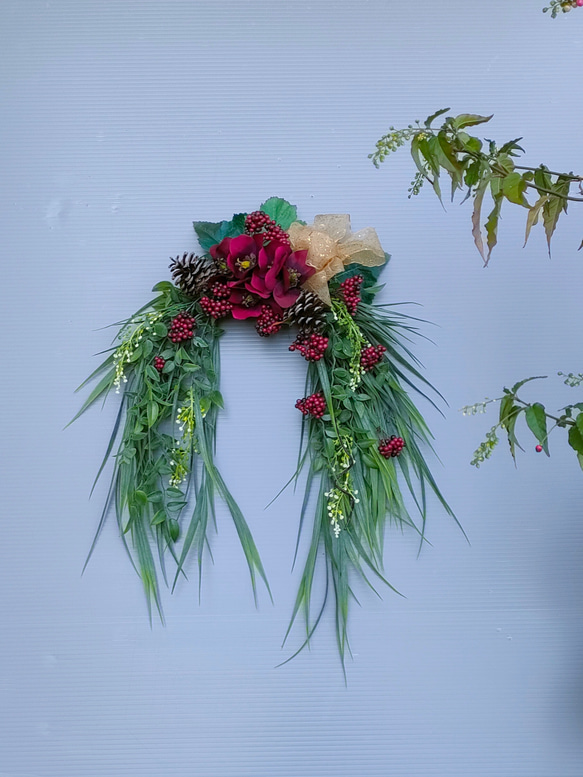 アシンメトリー馬蹄形クリスマスリース アシンメトリー馬蹄形クリスマスリース Xmasグリーンリース