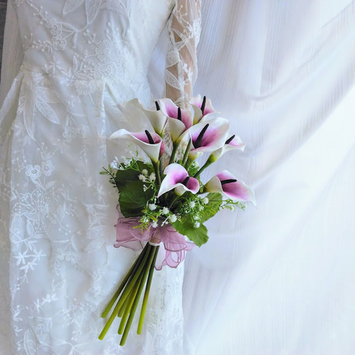 高品質 カラーリリー の ウェディング ブーケ（ワイン） ns915