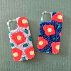 iPhone12椿のふわふわ刺繍スマホカバー スマホケース パンチニードル