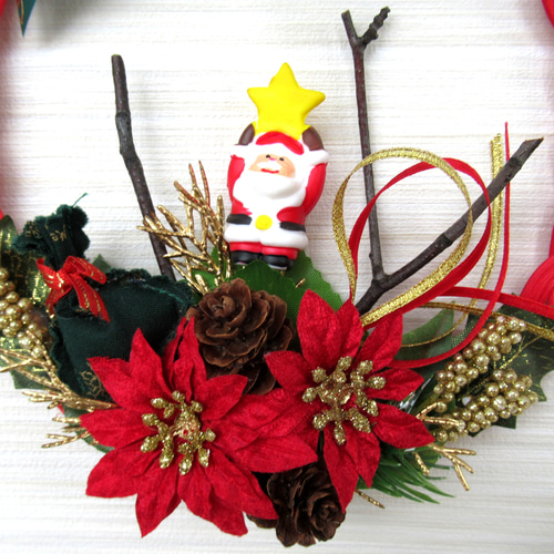 ★　クリスマス✴︎リース Amazon.co.jp: 24インチ ライト付きクリスマスリース ライト付き - 50