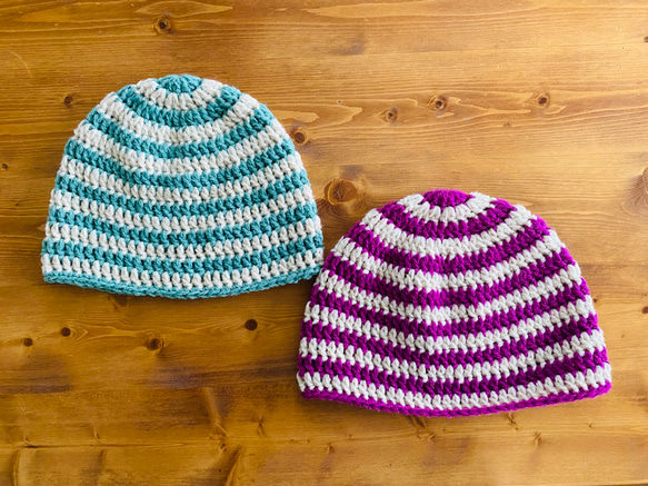 アクリル素材】*ボーダーデザインのニットキャップ* ビーニー ニット帽