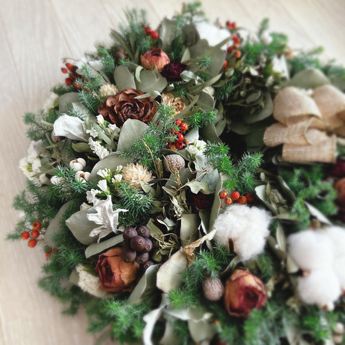 コットンフラワーとポポラスベリーのクリスマスリース (32cm) 11/20