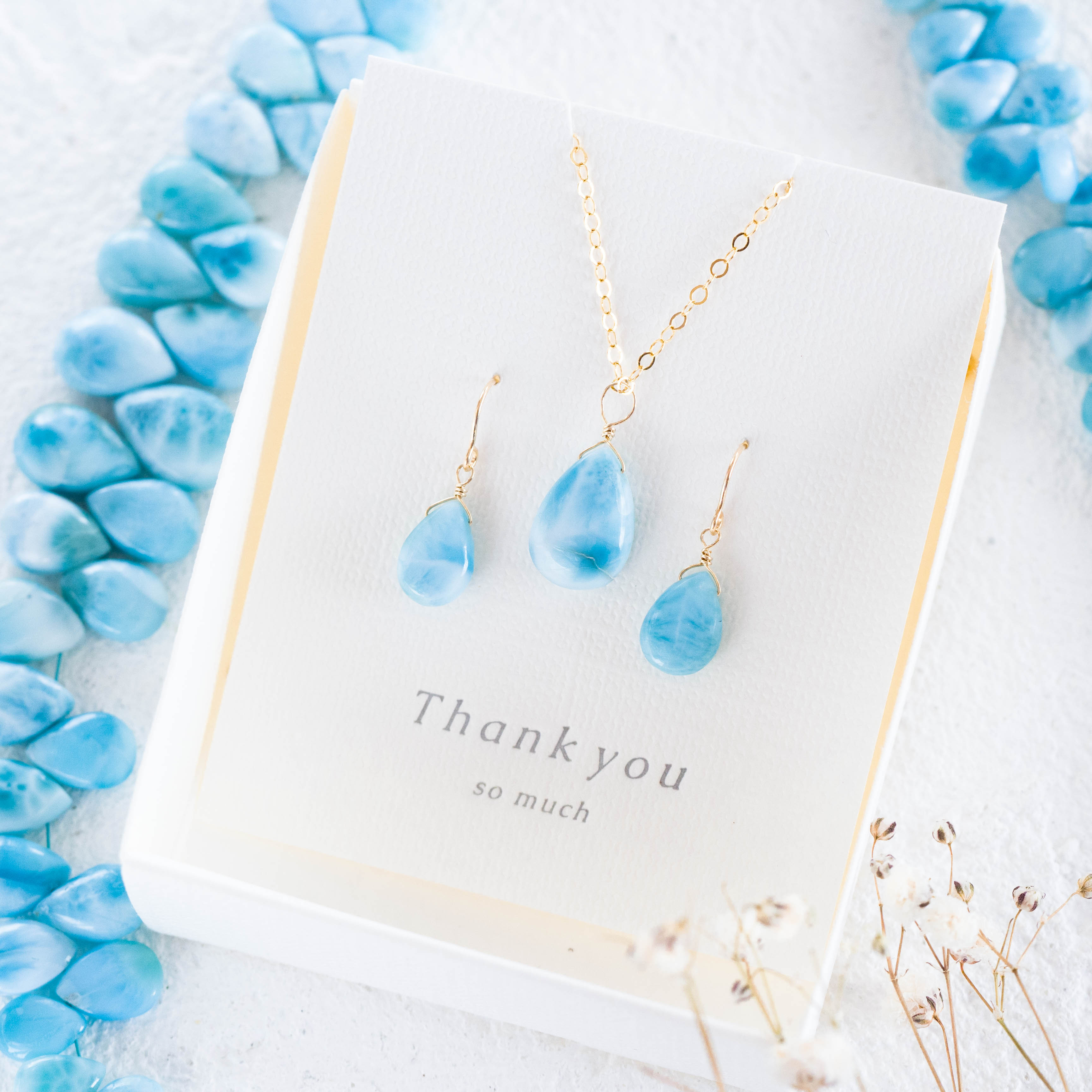 Creema特集掲載♡早割新春福袋2026☆希少高品質ドミニク共和国ラリマースムースペア★ペンダントとピアスのセット