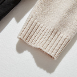 ★現貨★ 簡約設計，經久耐穿。羊毛開襟衫，100%羊毛，米色，241029-1 第5張的照片