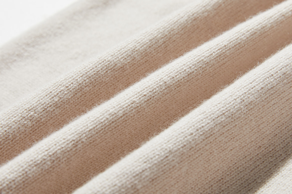 ★現貨★ 簡約設計，經久耐穿。羊毛開襟衫，100%羊毛，米色，241029-1 第9張的照片