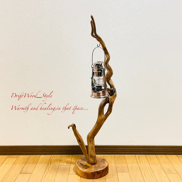 流木インテリア 芸術的にうねる枝の流木スタンド ランタンやエアプラントを飾れる置物 北欧 照明 木材 癒し N56 3枚目の画像
