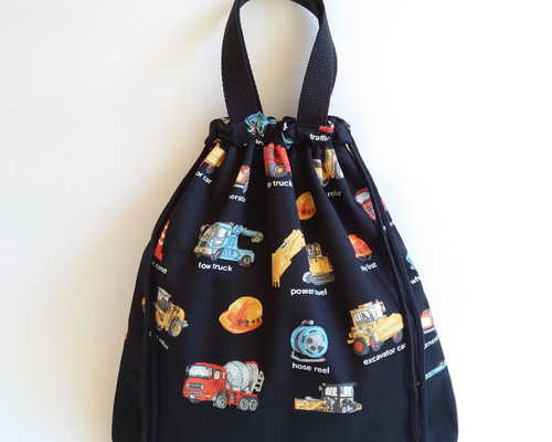 車　ハンドメイド巾着　レア　お着替え入れにも 06dad9305c28bfc65d761249d0f3bf