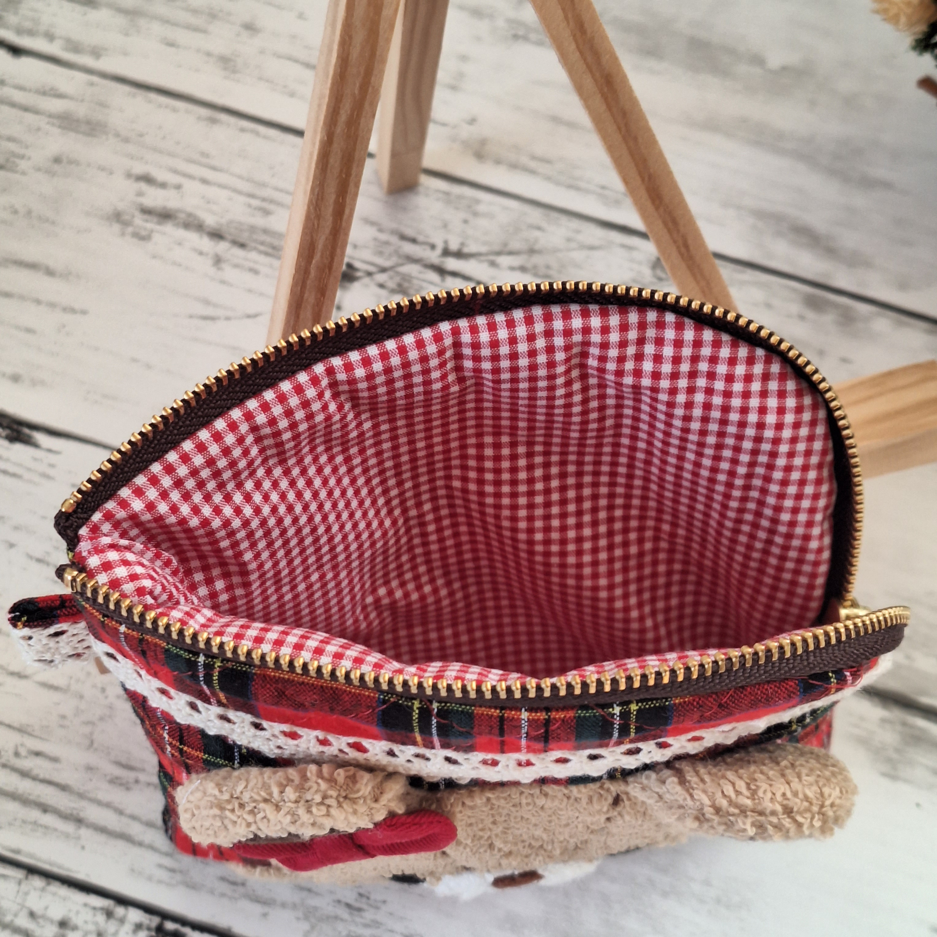 【受注製作】『かわいい　くま　アップリケ』『ロイヤルスチュアート　L字ポーチ　お揃い』