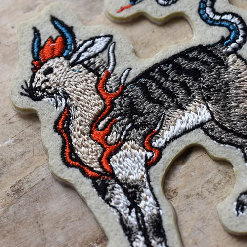 刺繍で描く小さなモチ－フ / シライ カズミ【著】 - 紀伊國屋