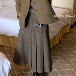 2色 ウール混タック付きスカート チェック柄　ポケット付き【秋冬】ブラウン系/ネイビー系 2枚目の画像