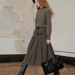 2色 ウール混タック付きスカート チェック柄　ポケット付き【秋冬】ブラウン系/ネイビー系 3枚目の画像