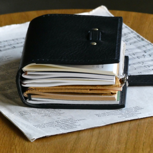 トラベラーズノートカバー／パスポートサイズ／革／黒 手帳カバー